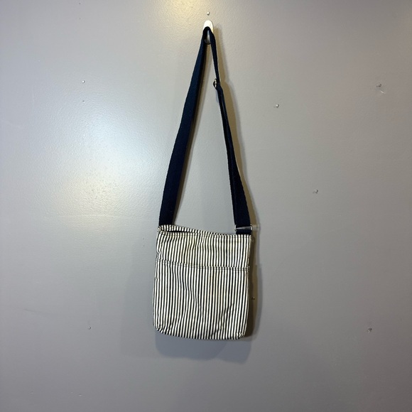 Striped Navy Blue and White Shoulder Bag with Lime Green Interior - Picture 3 of 7